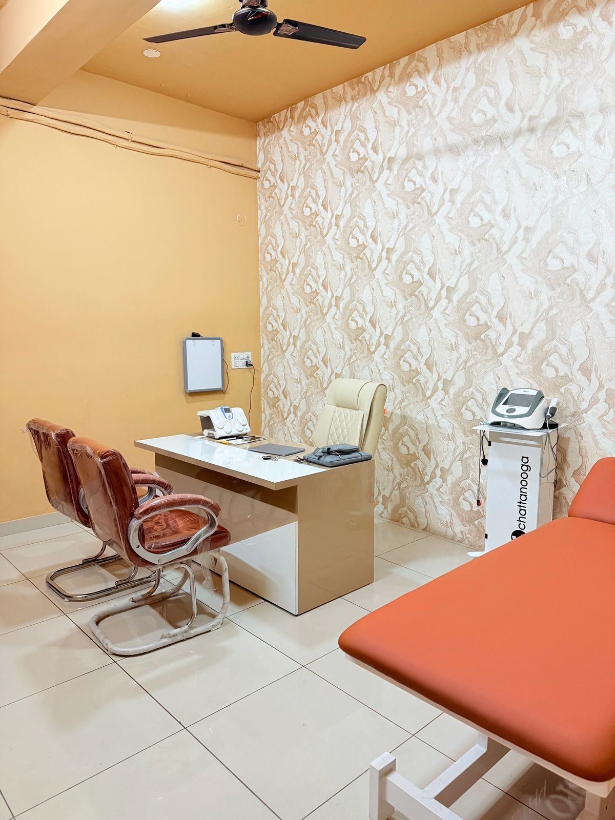 Ikara Clinic consultation and physiotherapy room